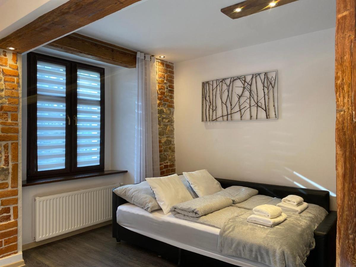 Apartament Przy Ratuszu โควอตสโก ภายนอก รูปภาพ