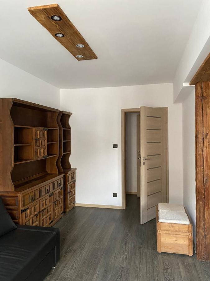 Apartament Przy Ratuszu โควอตสโก ภายนอก รูปภาพ